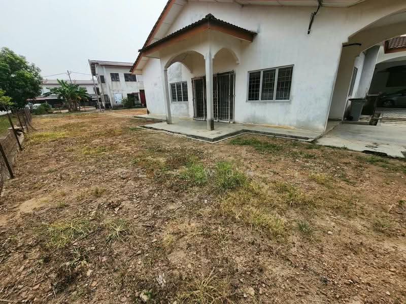 1-storey Terraced House for Sale in Taman Debunga (Merlimau) - Gigi Wong - PropertyGuru.com.my