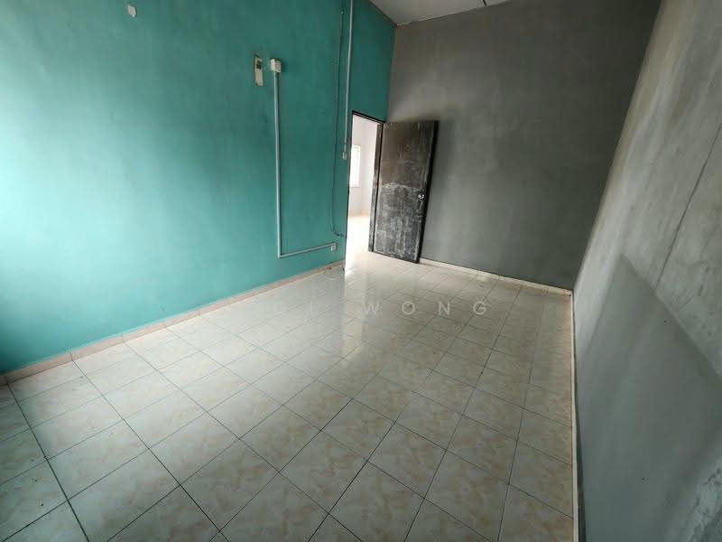 1-storey Terraced House for Sale in Taman Debunga (Merlimau) - Gigi Wong - PropertyGuru.com.my