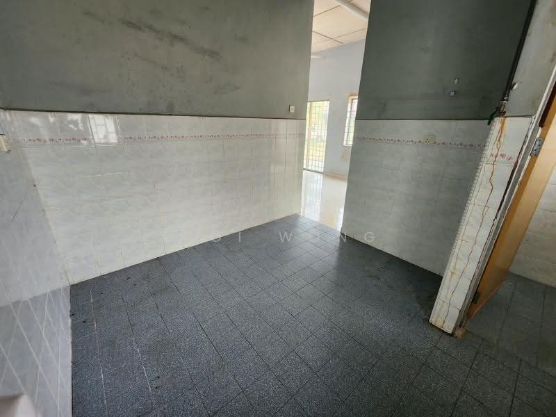 1-storey Terraced House for Sale in Taman Debunga (Merlimau) - Gigi Wong - PropertyGuru.com.my