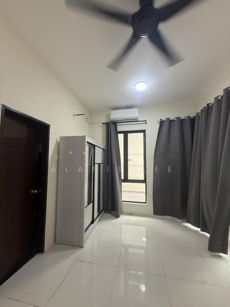 Semi-Detached House for Rent in Johor Bahru (Johor) - Alanis Lee - Bedroom - PropertyGuru.com.my