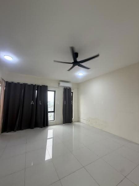 Semi-Detached House for Rent in Johor Bahru (Johor) - Alanis Lee - Living Room - PropertyGuru.com.my