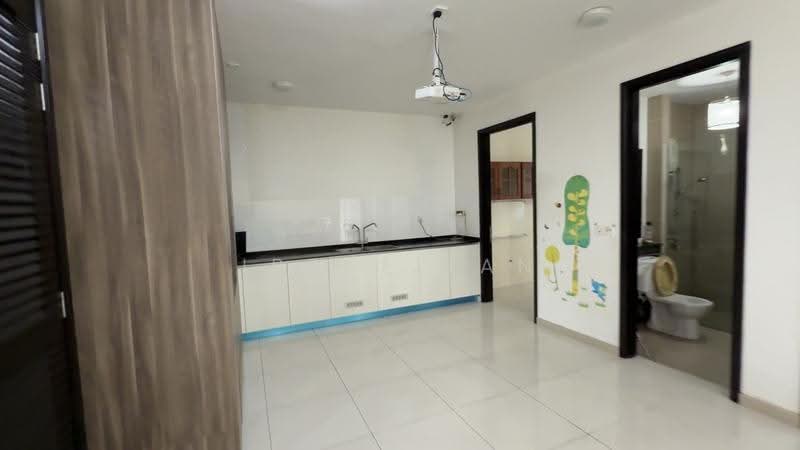 Bungalow House for Sale in Saujana Puchong (Puchong) - Irene Tan - Kitchen - PropertyGuru.com.my