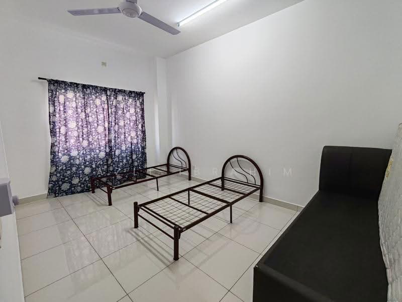Rumah Teres 2-Tingkat untuk Dijual di Alam Sari (Bangi) - Azli Ibrahim - Bedroom - PropertyGuru.com.my