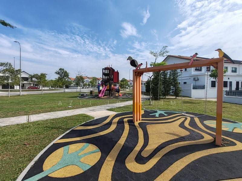 Rumah Teres 2-Tingkat untuk Dijual di Alam Sari (Bangi) - Azli Ibrahim - Exterior - PropertyGuru.com.my
