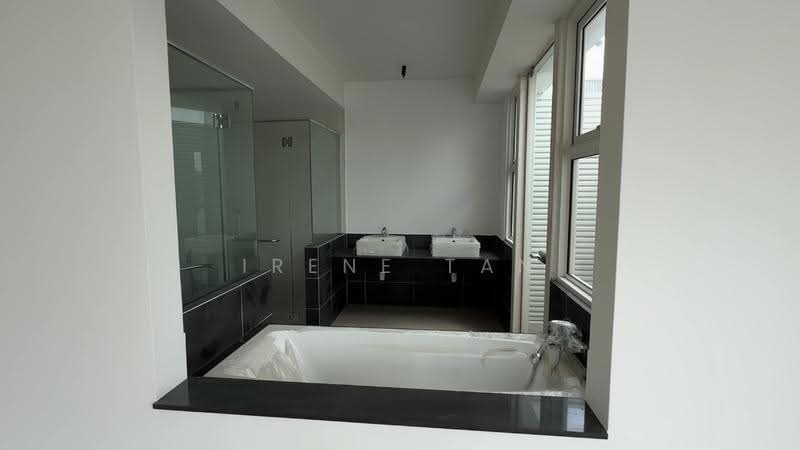 Bungalow House for Sale in Saujana Puchong (Puchong) - Irene Tan - Bathroom - PropertyGuru.com.my