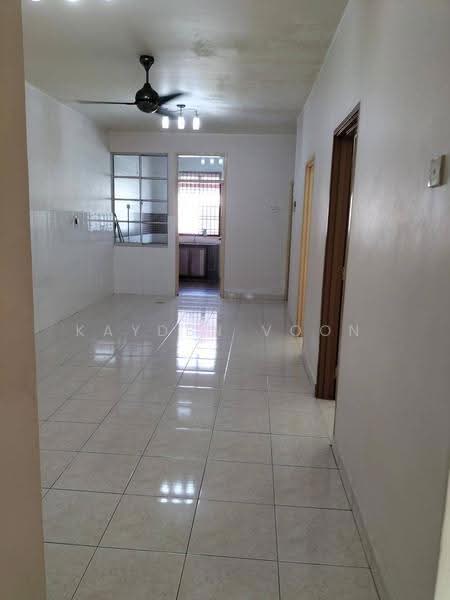 1-storey Terraced House for Sale in Taman Impian Emas (Skudai) - Kayden Voon - Kitchen - PropertyGuru.com.my