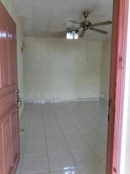 1-storey Terraced House for Sale in Taman Impian Emas (Skudai) - Kayden Voon - Living Room - PropertyGuru.com.my
