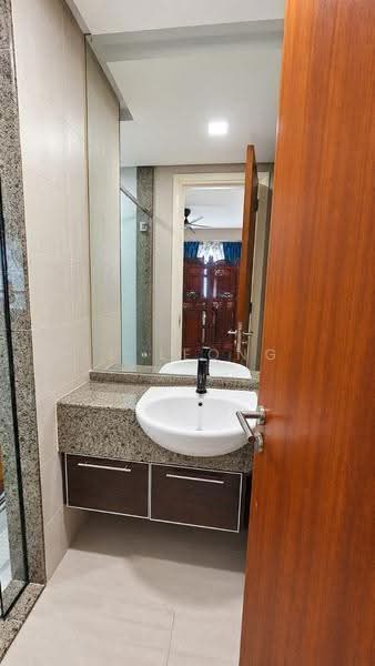 Condominium for Sale at The Capsquare Residences - TC Leong - Bathroom - PropertyGuru.com.my