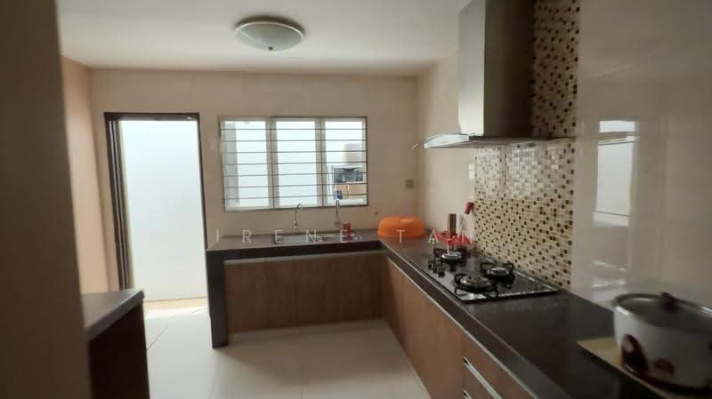 Bungalow House for Sale in Saujana Puchong (Puchong) - Irene Tan - Kitchen - PropertyGuru.com.my