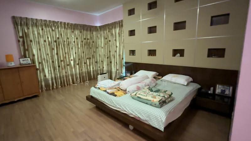 Bungalow House for Sale in Saujana Puchong (Puchong) - Irene Tan - Bedroom - PropertyGuru.com.my