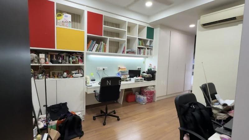 Rumah Berkembar untuk Dijual di Saujana Puchong (Puchong) - Irene Tan - Study - PropertyGuru.com.my