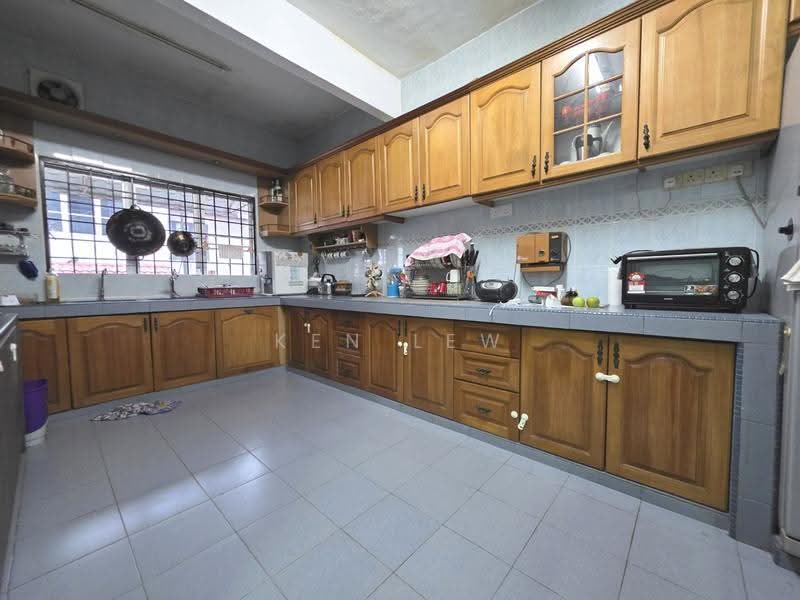 2-storey Terraced House for Sale in Taman Cuepacs (Cheras) - Ken Lew - Kitchen - PropertyGuru.com.my