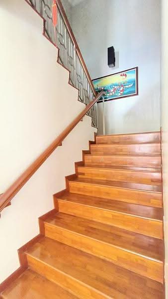 2-storey Terraced House for Sale in Taman Molek (Johor Bahru) - Yik Tat - PropertyGuru.com.my
