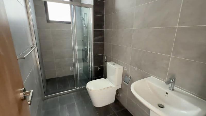 3-storey Terraced House for Sale in Taman Puchong Legenda (Puchong) - Irene Tan - Bathroom - PropertyGuru.com.my