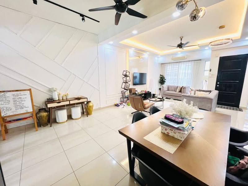 Rumah Teres 2-Tingkat untuk Dijual di Taman Mutiara Rinching (Semenyih) - Natira Sulaiman - PropertyGuru.com.my