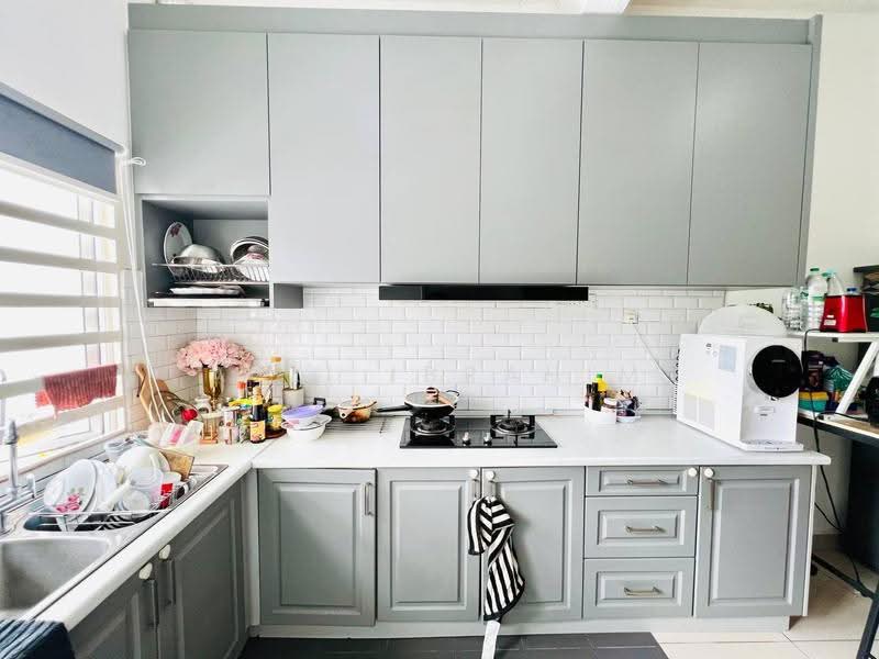 2-storey Terraced House for Sale in Taman Mutiara Rinching (Semenyih) - Azli Ibrahim - Kitchen - PropertyGuru.com.my