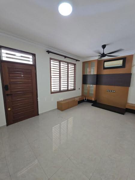 Banglo Pautan untuk Dijual di Austin (Johor Bahru) - Siew Hui - Living Room - PropertyGuru.com.my
