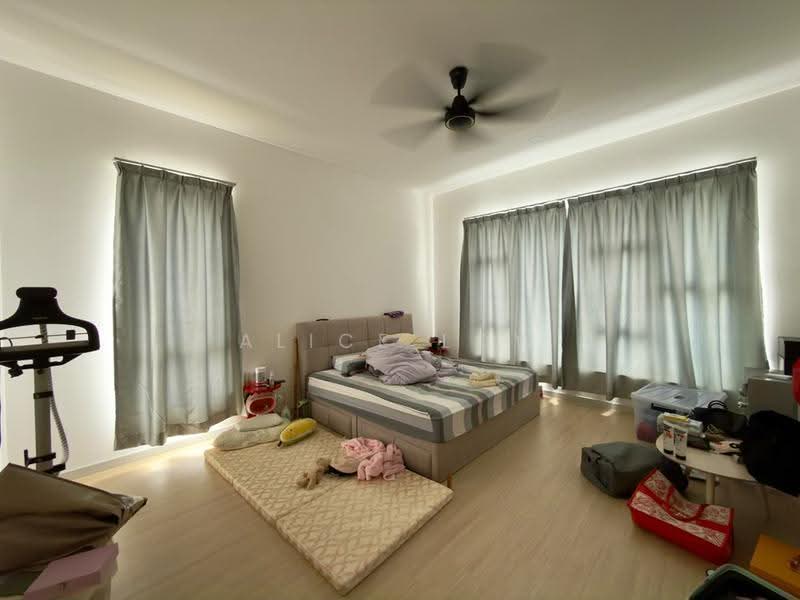 Semi-Detached House for Sale in Kota Emerald (Rawang) - Alice Low - Bedroom - PropertyGuru.com.my