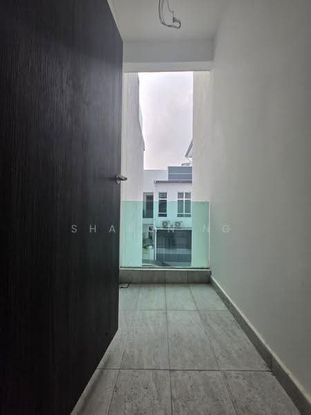 Rumah Kluster untuk Dijual di Skudai (Johor) - Sharon Ng - Balcony - PropertyGuru.com.my