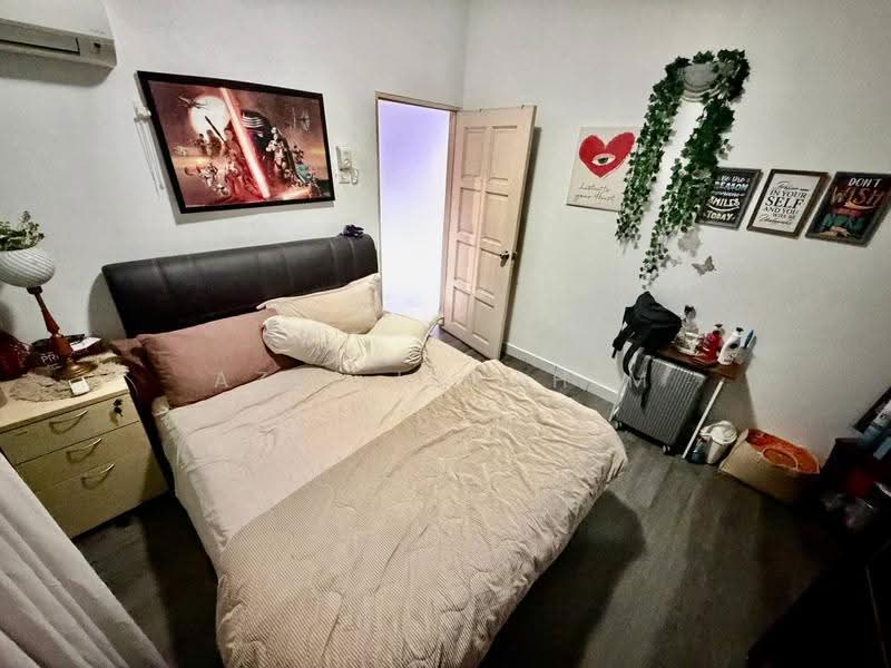 Pangsapuri untuk Dijual di Taman Lembah Maju 600 Apartment - Azli Ibrahim - Bedroom - PropertyGuru.com.my