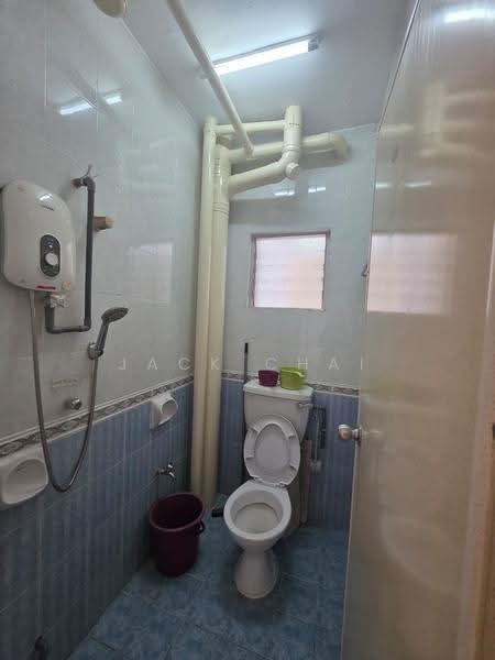 Apartment for Sale at Bistari Impian Apartment - Jack Chai - Bathroom - PropertyGuru.com.my