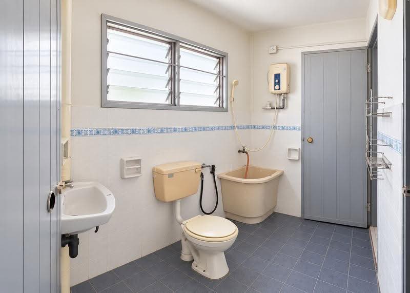 2-storey Terraced House for Sale in Taman Tawas Permai (Ipoh) - Steven . - Bathroom - PropertyGuru.com.my