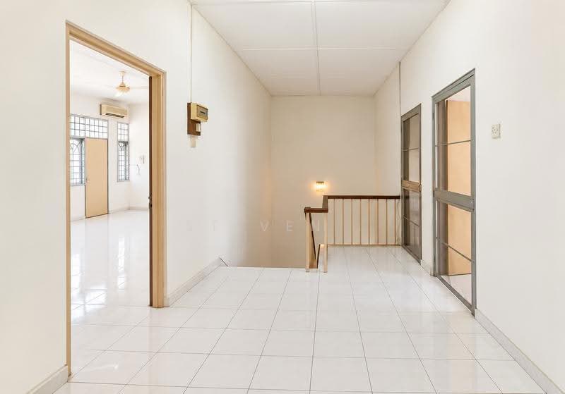 2-storey Terraced House for Sale in Taman Tawas Permai (Ipoh) - Steven . - Corridor - PropertyGuru.com.my
