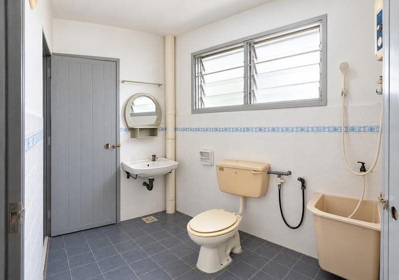 2-storey Terraced House for Sale in Taman Tawas Permai (Ipoh) - Steven . - Bathroom - PropertyGuru.com.my