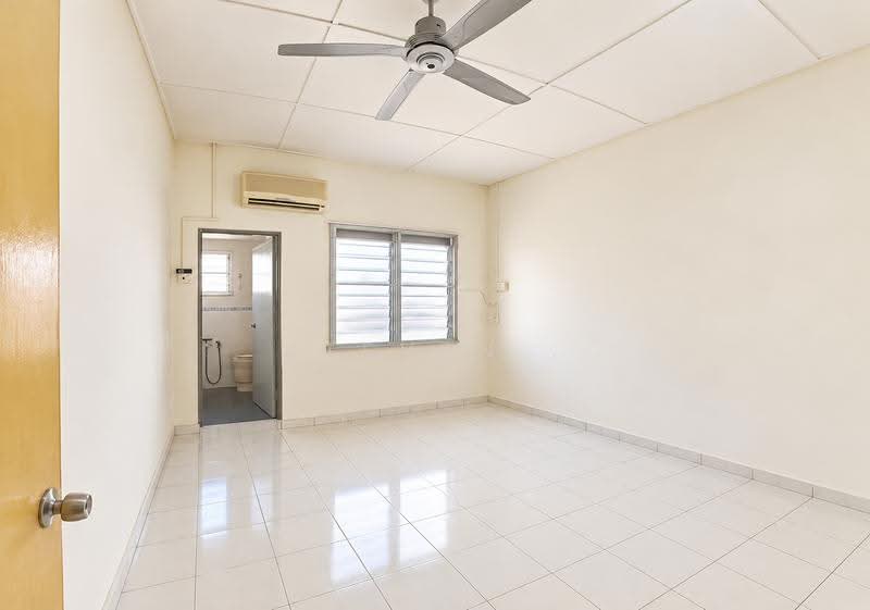 2-storey Terraced House for Sale in Taman Tawas Permai (Ipoh) - Steven . - Bathroom - PropertyGuru.com.my