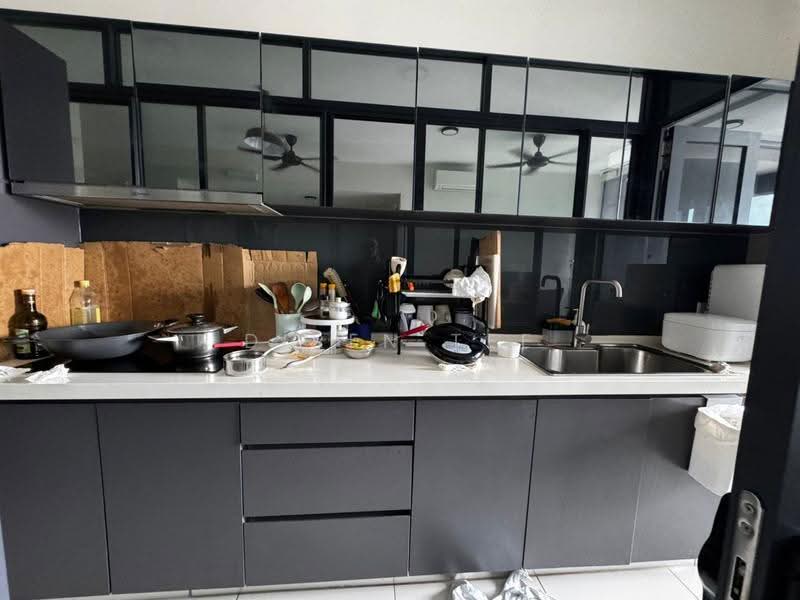 Condominium for Rent at Bennington Residences @ SkyArena - Diren Tee - Kitchen - PropertyGuru.com.my