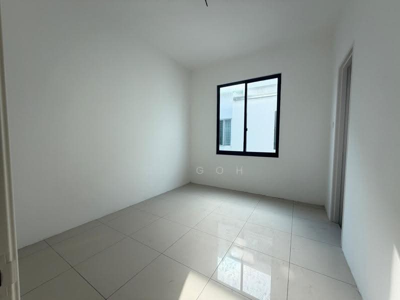 Rumah Berkembar untuk Dijual di Taman Gunung Perak (Alor Setar) - CE Goh - Bedroom - PropertyGuru.com.my