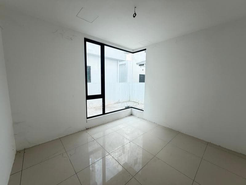 Rumah Berkembar untuk Dijual di Taman Gunung Perak (Alor Setar) - CE Goh - Guest Room - PropertyGuru.com.my