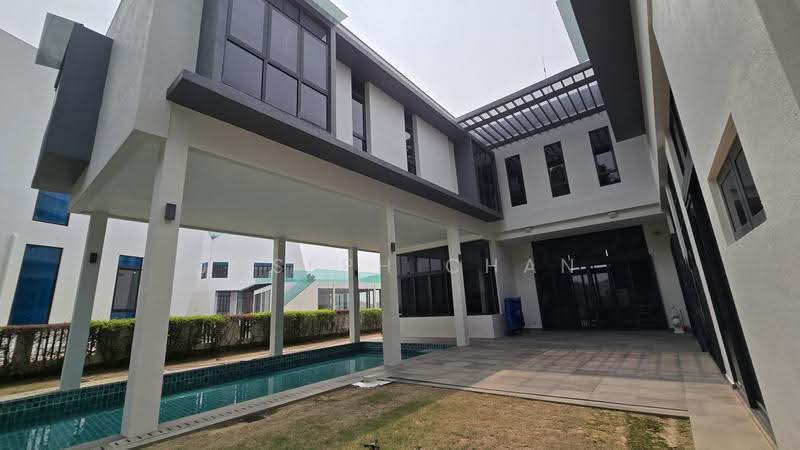 Bungalow House for Sale in Seksyen 13 (Shah Alam) - Joseph Chan - Exterior - PropertyGuru.com.my