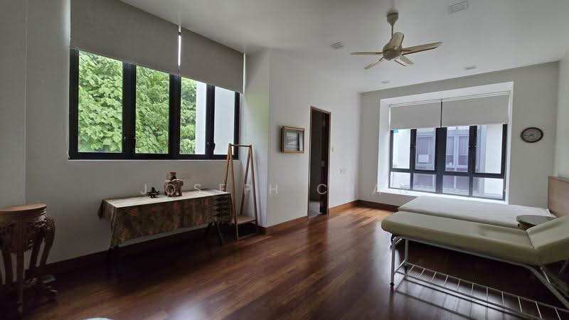 Bungalow House for Sale in Seksyen 13 (Shah Alam) - Joseph Chan - Bedroom - PropertyGuru.com.my