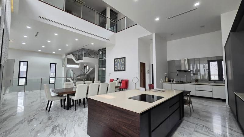 Bungalow House for Sale in Seksyen 13 (Shah Alam) - Joseph Chan - Dining Room - PropertyGuru.com.my