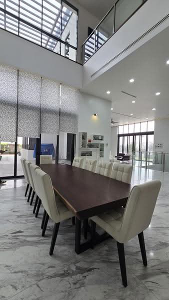 Bungalow House for Sale in Seksyen 13 (Shah Alam) - Joseph Chan - Dining Room - PropertyGuru.com.my
