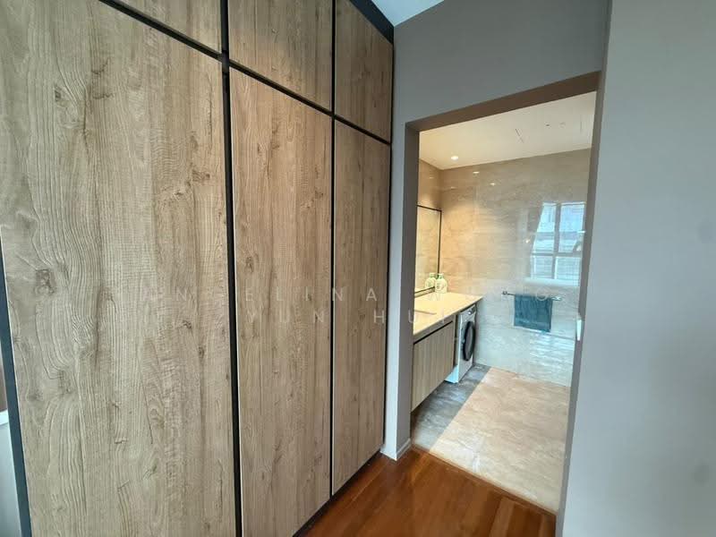 Kediaman Servis untuk Dijual di 10 Stonor - Angelina Wong Yun Hui - Bathroom - PropertyGuru.com.my
