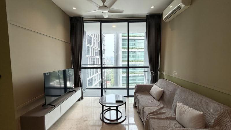 Kediaman Servis untuk Dijual di 10 Stonor - Angelina Wong Yun Hui - Living Room - PropertyGuru.com.my