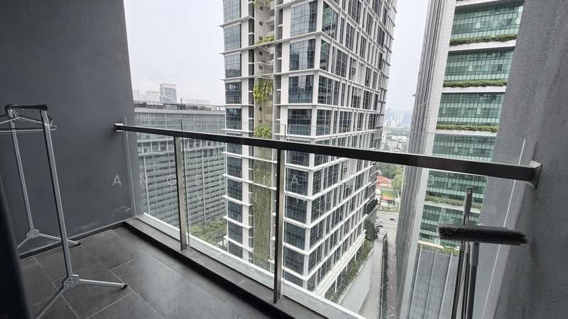 Kediaman Servis untuk Dijual di 10 Stonor - Angelina Wong Yun Hui - Balcony - PropertyGuru.com.my