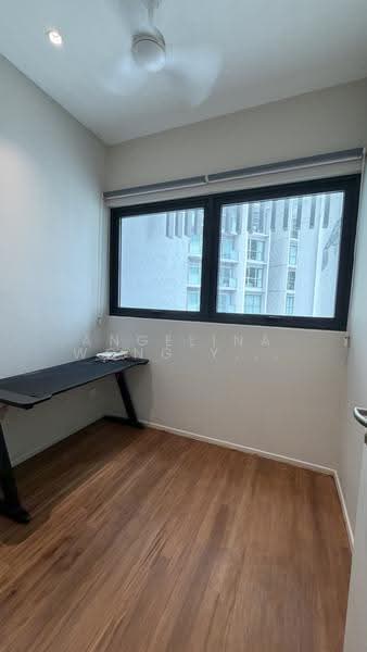 Kediaman Servis untuk Dijual di 10 Stonor - Angelina Wong Yun Hui - Study - PropertyGuru.com.my
