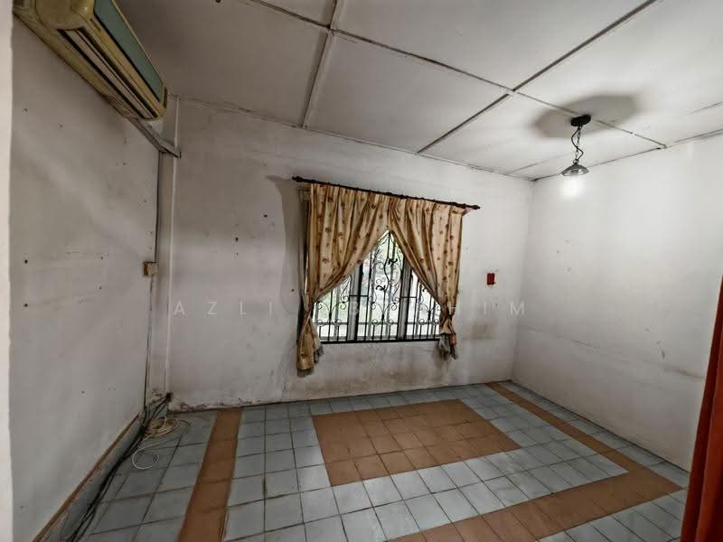 Rumah Teres 2.5-Tingkat untuk Dijual di Kota Perdana (Seri Kembangan) - Azli Ibrahim - Interior - PropertyGuru.com.my