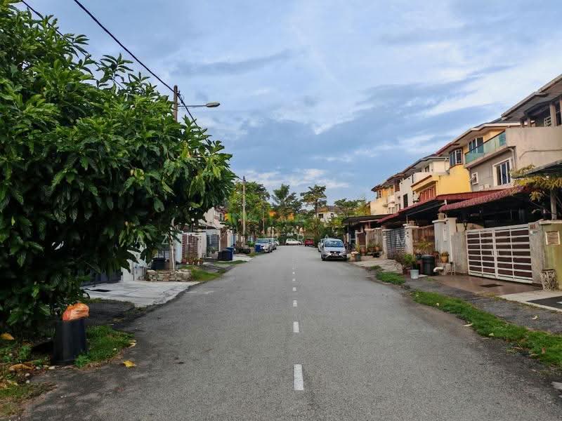 Rumah Teres 2.5-Tingkat untuk Dijual di Kota Perdana (Seri Kembangan) - Azli Ibrahim - PropertyGuru.com.my