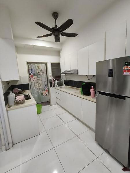 Pangsapuri untuk Dijual di The Twin Residences - Yvonne Lim - Kitchen - PropertyGuru.com.my