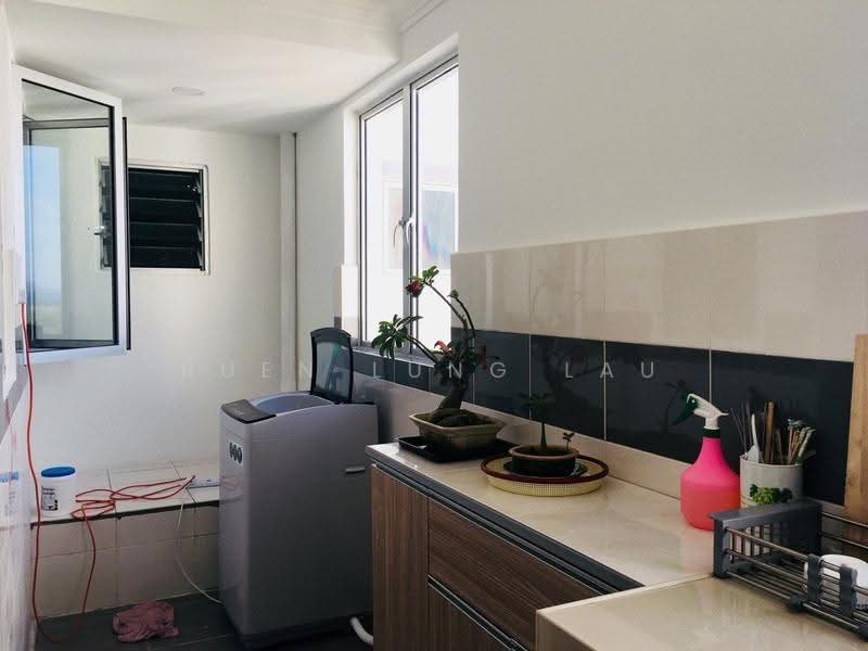Condominium for Sale at Puncak Gloxinia - Ruen Lung Lau - Kitchen - PropertyGuru.com.my