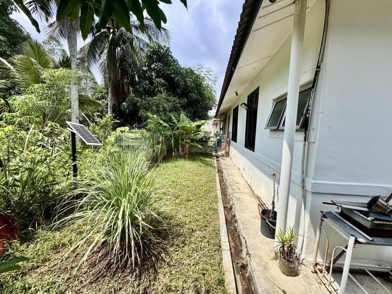Semi-Detached House for Sale in Sepang (Selangor) - Rina Ahmad - Exterior - PropertyGuru.com.my