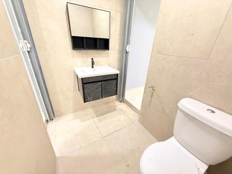 1-storey Terraced House for Sale in Taman Ungku Tun Aminah (Skudai) - Anna Woon - Bathroom - PropertyGuru.com.my
