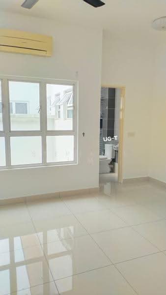 Semi-Detached House for Sale in Setia Damai (Setia Alam) - Stephanie Lim - Bathroom - PropertyGuru.com.my