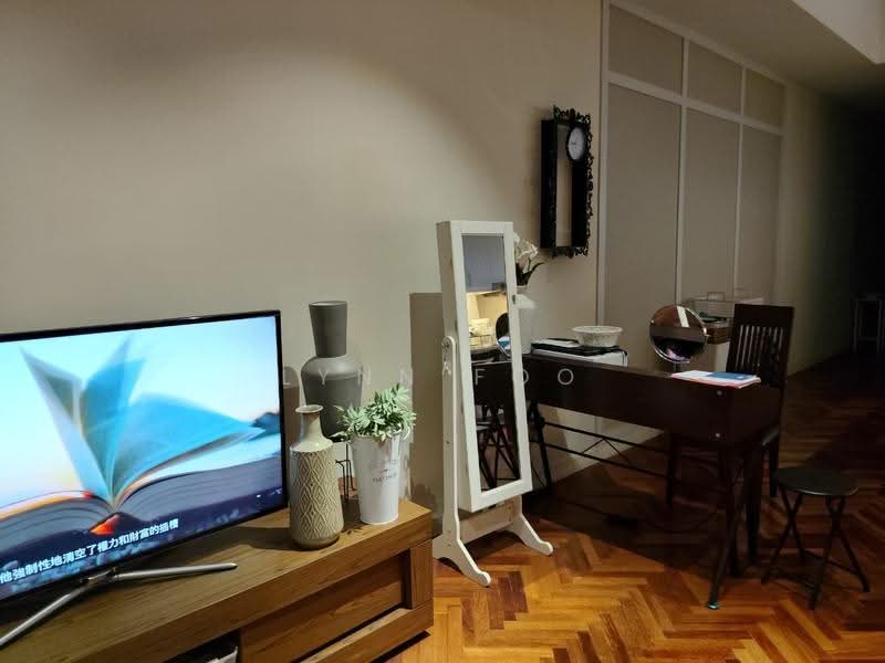 Kondominium untuk Dijual di Quayside Seafront Resort Condominiums - Lynn Foo - Living Room - PropertyGuru.com.my