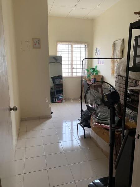 Terraced House for Sale in Bandar Puteri Klang (Klang) - Suresh Kumar - Study - PropertyGuru.com.my