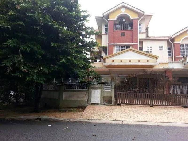 Rumah Teres 2.5-Tingkat untuk Dijual di Shah Alam (Selangor) - Lisa Azila - Exterior - PropertyGuru.com.my